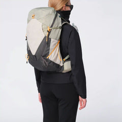 AEROTREK 28 - Women's Hiking Bag